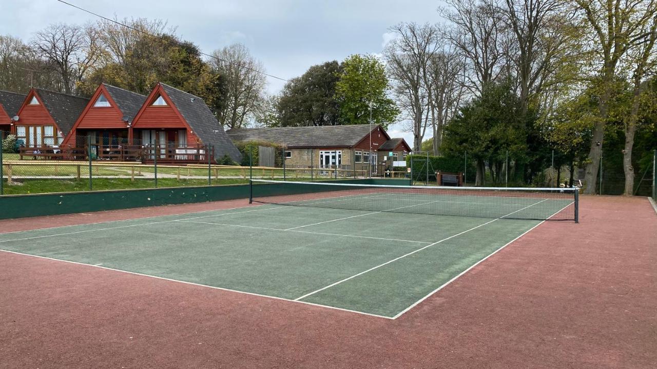 Kingsdown Holiday Park Экстерьер фото